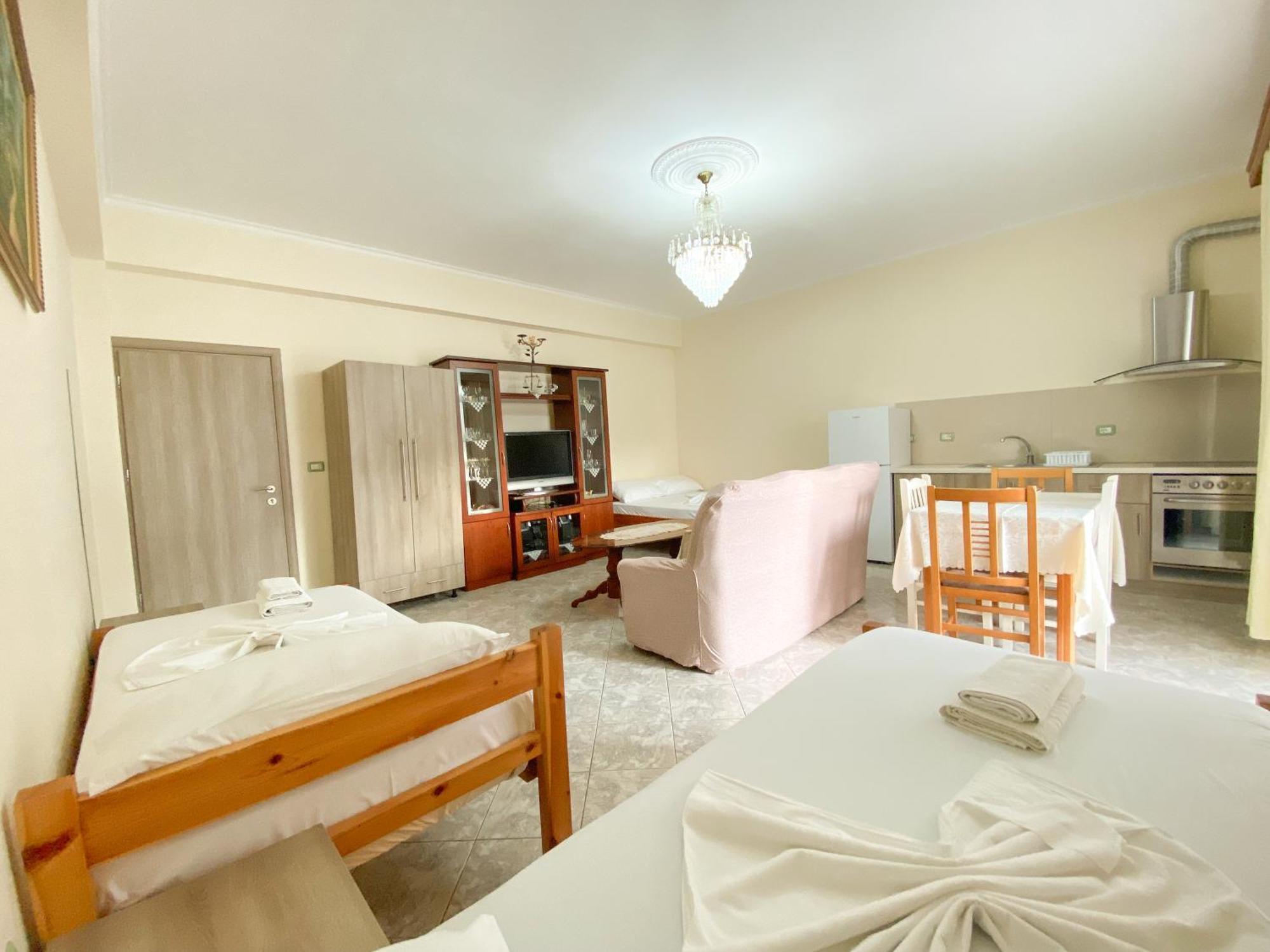 Summerland Saranda Bagian luar foto