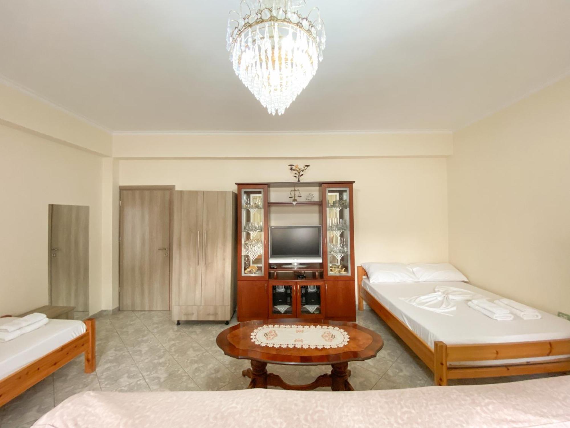 Summerland Saranda Bagian luar foto