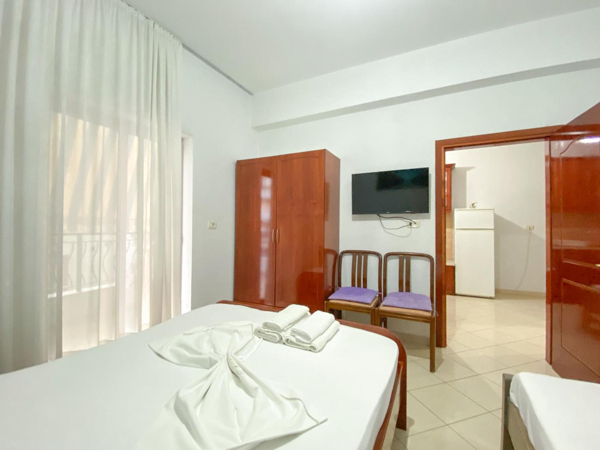 Summerland Saranda Bagian luar foto