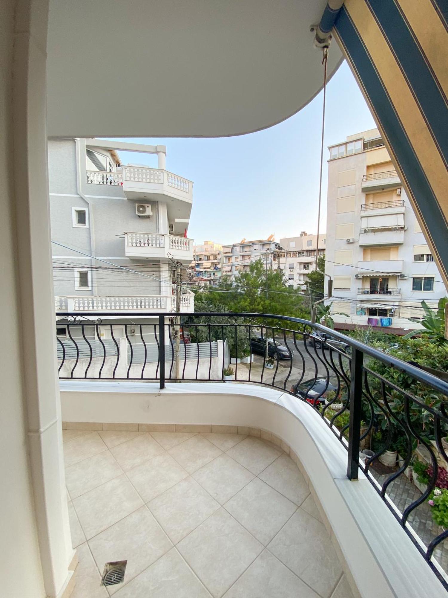 Summerland Saranda Bagian luar foto